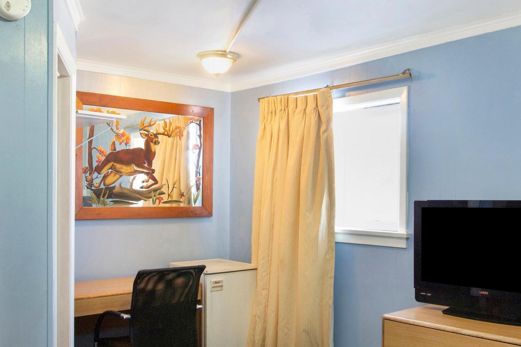 Oyo Hotel Wilkes-Barre East Екстер'єр фото