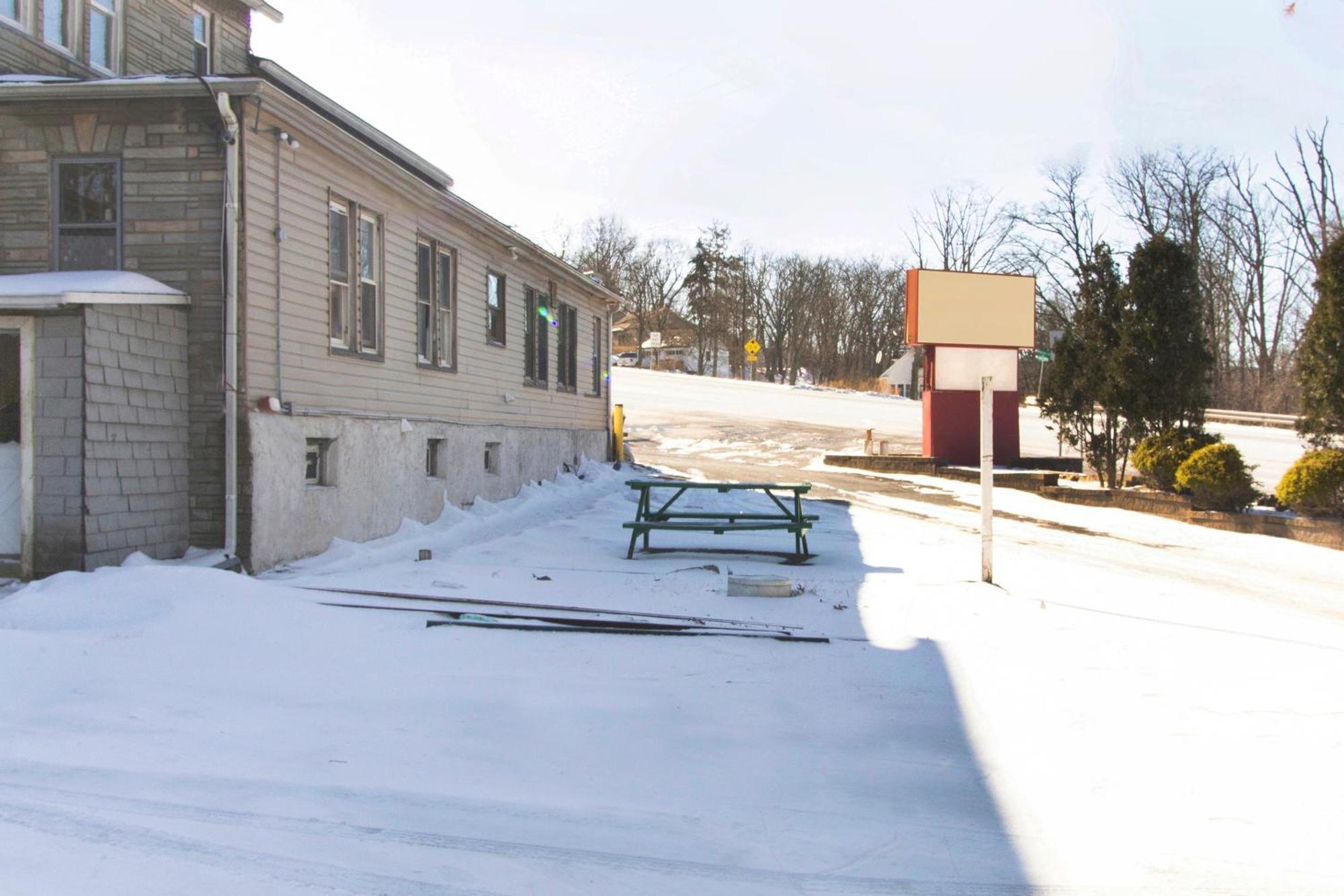 Oyo Hotel Wilkes-Barre East Екстер'єр фото